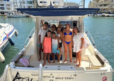 Family boat trips in Benalmádena aboard the Yo Te Espero boat